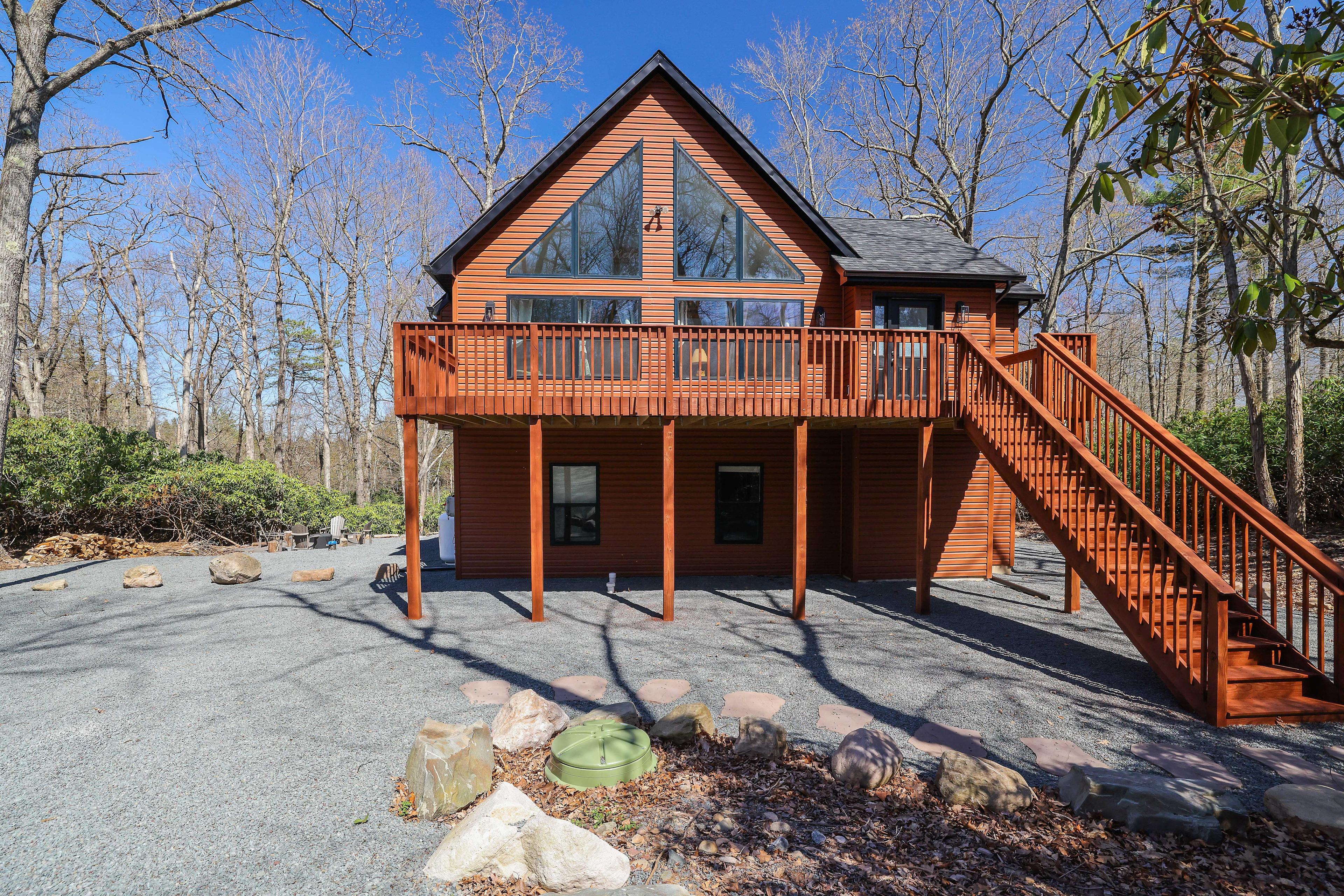 155 Crest Drive